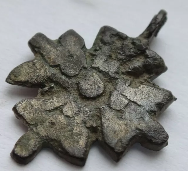 Ancient Byzantine or Medieval Silver Cross    1,55 g / 23 mm