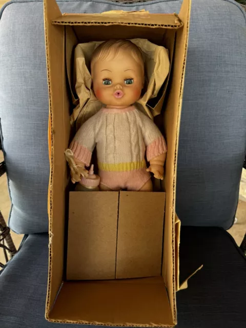 VTG Horsman Baby Doll Drink & Wet Wetsy Molded Dark Hair Sleepy Eyes 13"