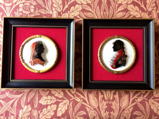 vintage pair L&R Crossley miniature hand painted silouettes of Nelson & Hamilton