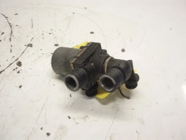 64118379921 RADIATEUR SOUPAPE ELECTRIQUE BMW 5 serie (E39) 1999