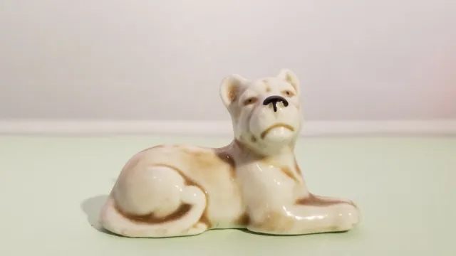 Ceramic figurine Lion / Vintage Germany / Excellent condition