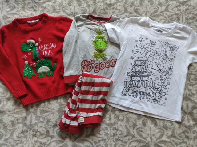 Maglione natalizio di vestiti età 3-4 inc Pjs & colore in maglietta