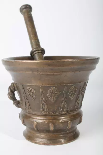 ORIGINALER MÖRSER BRONZE RENAISSANCE NORD ITALIEN PADUA FLORALE ORNAMENTE um1550