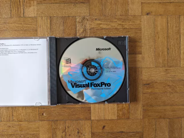 Microsoft Visual FoxPro 3.0 Professional Edition CD (EXCELLENT, CD KEY) 2