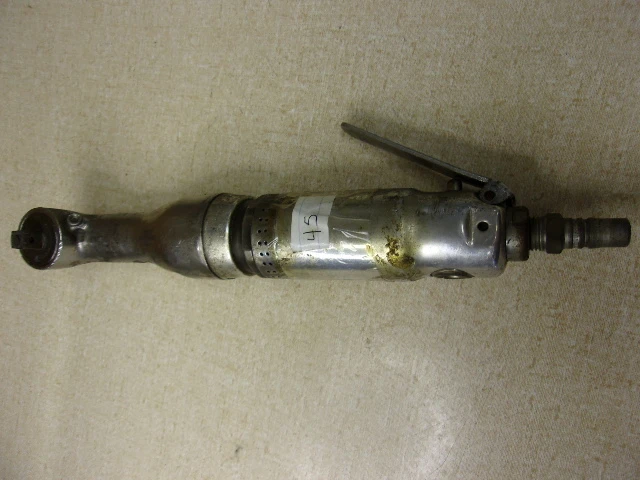 Stanley A30LA2-11 3/8" Pneumatic Air Ratchet 1100 RPM Nutrunner *FREE SHIPPING*