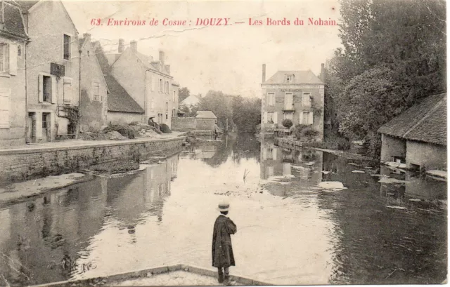 CPA de DOUZY (58 Nièvre), Les Bords du Nohain, années 1910