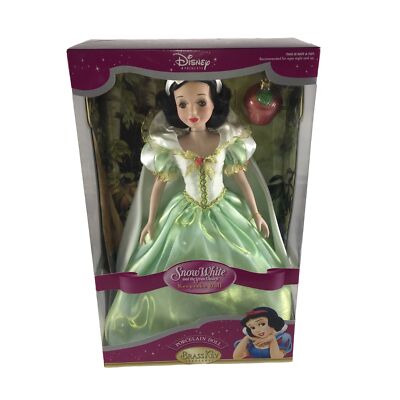 Disney Snow White Porcelain Doll Green Dress Brass Key Keepsakes