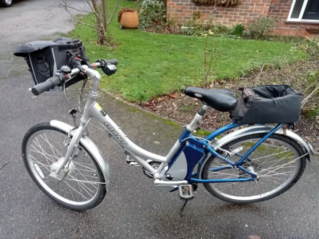 GIANT SUEDE E bike electric bike 100.00 PicClick UK