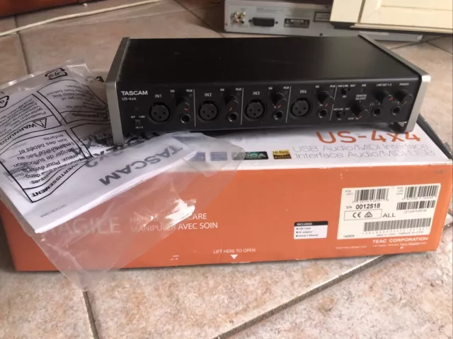 Tascam US 4X4 USB Audio/MIDI interface Scheda Audio Esterna external sound card