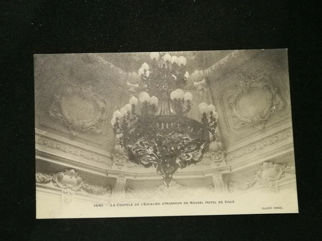 CPA - 89 - SENS - La Coupole de l'Escalier d'Honneur du Nouvel Hotel de Ville