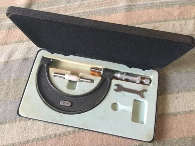 Moore & Wright 966 3-4” Micrometer Boxed.