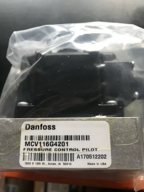 DANFOSS CONTROL VALVE MCV116G4201 NEW  FedEx or DHL