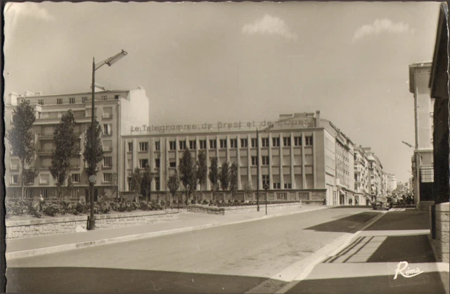 29 Brest Carte Postale Place Wilson Et Rue Du Chateau