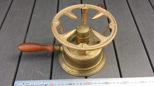 Ancien réchaud à pétrole français FOURNEAUX F. BESNARD Paris fonte cuivre c1890 | eBay