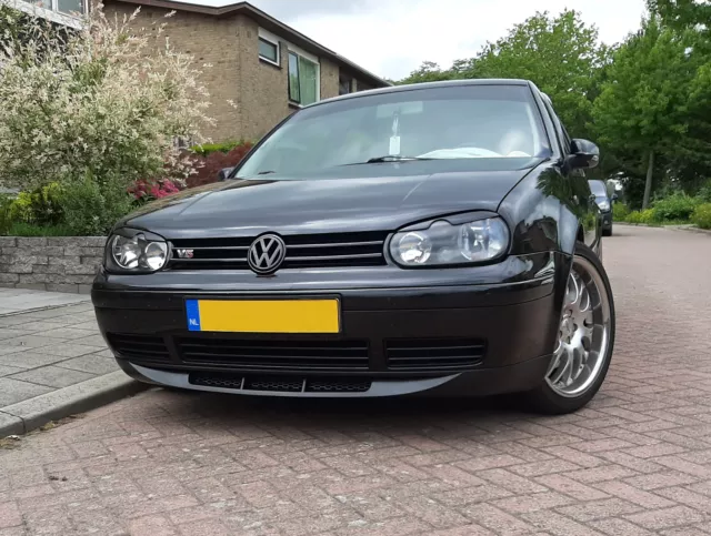 Front Spoiler Lippe Frontschürze Frontlippe Frontansatz Jubi für VW Golf 4 3