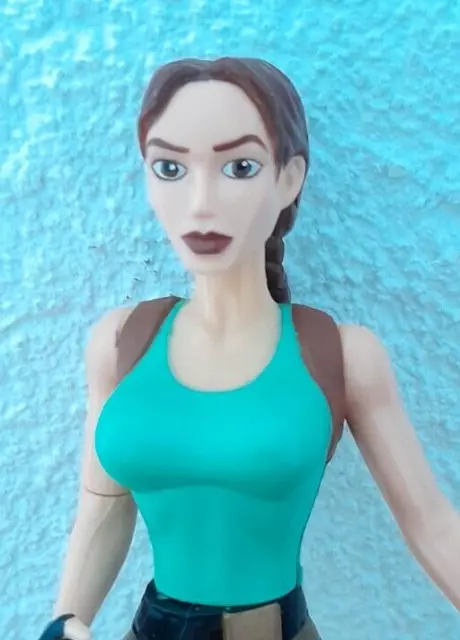 Tomb Raider - Lara Croft - 18 cm Actionfigur zum 1. Tomb Raider Spiel. Die weibl