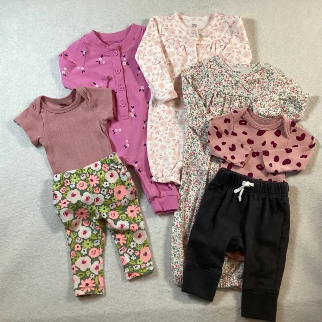 Baby Girl's- NB Outfits- Lot Of 7 Pieces- Carters, Cat & Jack, Gerber-  GUC