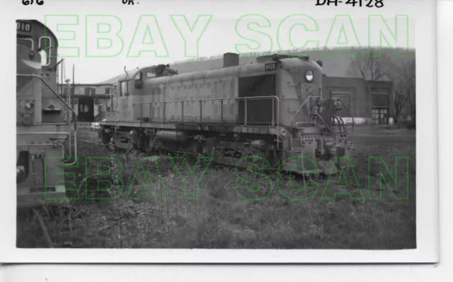 8D278 RP 1950s/60s  D&H DELAWARE & HUDSON RAILROAD ENGINE #4128