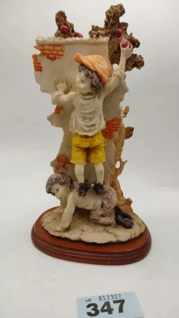 Giuseppe Armani Figurine Italy Sculpture Apple Tree Gullivers World