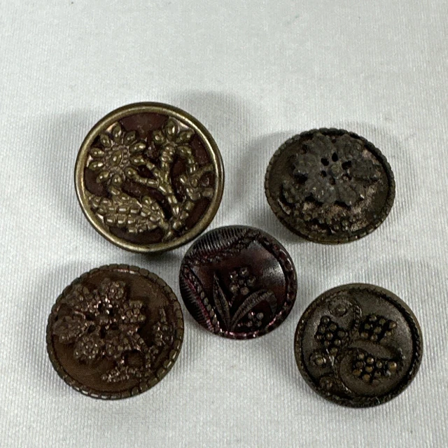 Antique/vintage buttons
