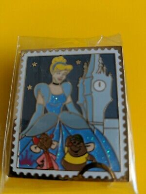 Disney Pin - Pin Trading Stamp Collection - Cinderella with Jaq and Gus - LR
