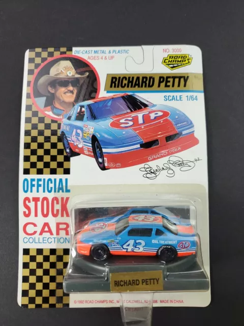 Richard Petty Number 43 STP 1/64 Scale Die Cast Toy Race Car 1992 Road Champs