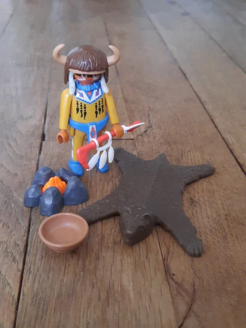 Figurine PLAYMOBIL Indien Sorcier Homme Médecine Vintage - Plastron Rouge, Référence 3569, Pièce D'occasion