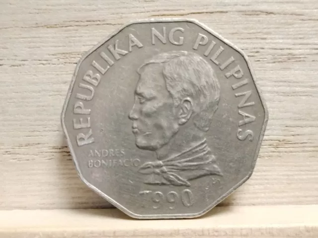 1990 2 Piso Philippines Coin 3