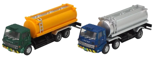 Camion Con Contenore Serbatoio Di Flusso Fotografia Edoriale