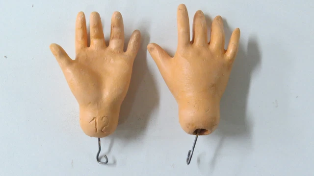 Mains Pour Poupées Anciennes - Doigts Longs Fins - Taille DLF