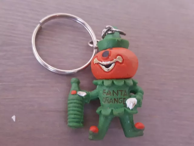 Vintage Beautiful Ruber Keychain Ring FANTA Orange Novelty Coca Cola