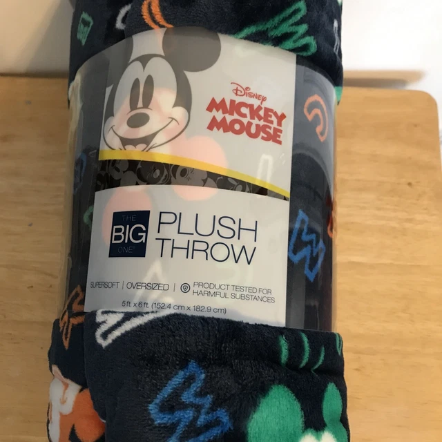 DISNEY'S MICKEY MOUSE The Big One Oversized Soft Printed Plush Throw ...