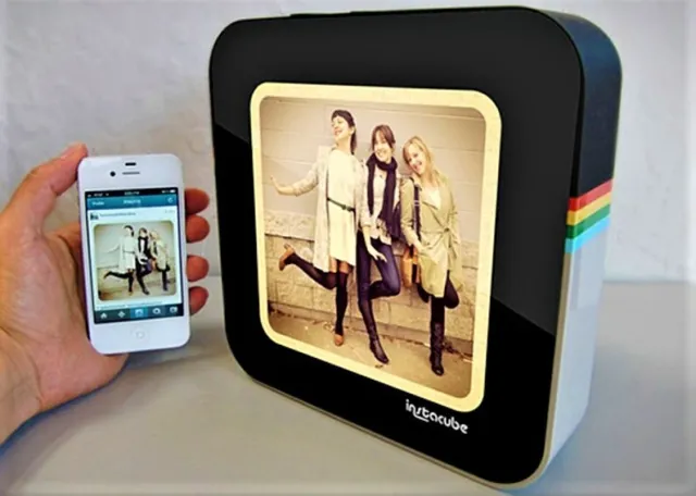 INSTACUBE Digital Photo Frame, for INSTAGRAM. Portable. Excellent Condition.