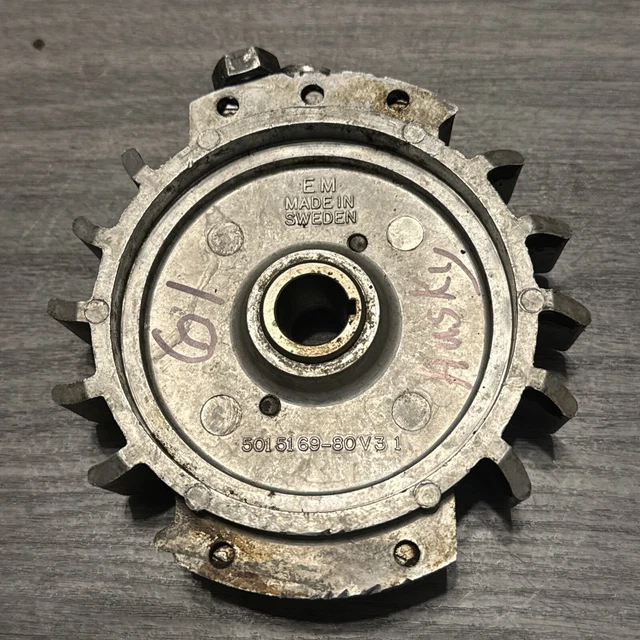 thumbnail image 2 of OEM Husqvarna 2-Piece Flywheel Assembly For 61, 66, 162, 266 Chainsaws | Used, Cleaned 501525202 2 of 5