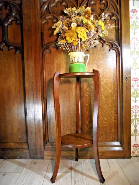 Arts and Crafts Table in Oak Circa 1900