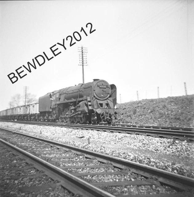 NEGATIVE 6X6CM RIDDLES 9F CLASS 92039 SEEN AT HATFIELD 25/4/1963 £3.99 ...