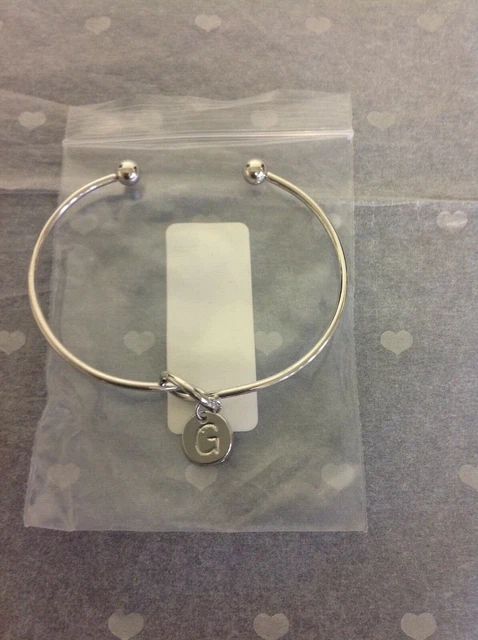 BNIB Silver Tone Knot Heart - Initial "G" Charm Bangle
