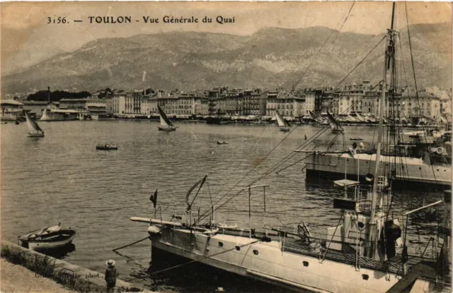 CPA TOULON General View of the Quai (337766)