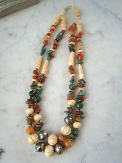 COLLIER ANCIEN  PERLE de QUALITE & AGATE & PIERRES A DEFINIR  OLD NECKLACE