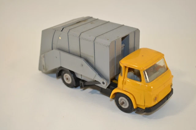 NOREV CAMION BENNE A ORDURES SAVIEM S5C N°101 plastique rétractab