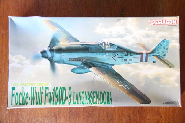 Focke - Wulf Fw190D-9 _ Dragon _ 1:48 (Neu (gemäss Beschreibung)) in