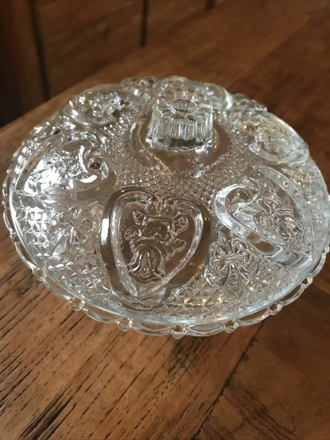 VINTAGE KIG MALAYSIA Clear Glass Hearts & Roses Pattern 5” Candy Dish