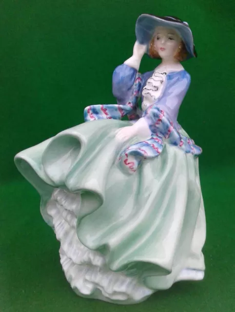 Royal Doulton - Top O’ The Hill - Hn1833 (Style One).