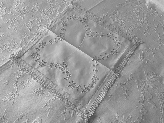 Napperon Ancien Style Abécédaire - Linge De Maison Vintage - Objet De Décoration Occasion