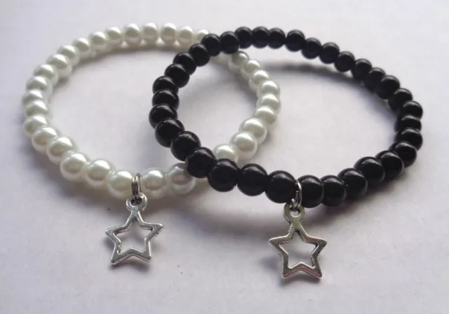 Black / White Elastic Glass Pearl Bead Bracelet Tibetan Silver Star Charm - NEW