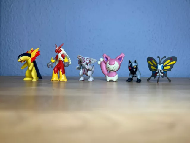 6 Pokémon Figuren Palkia, Tornupto, Lohgock, Eneco, Fiffyen und Papinella