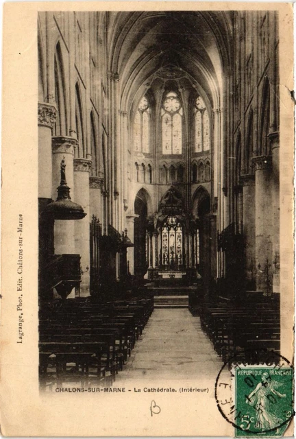 CPA AK CHALONS-sur-MARNE The Cathedral (491630)