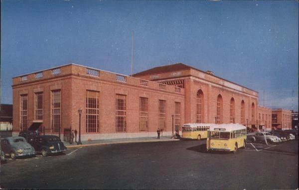Southern Pacific Depot,Sacramento,California,CA Railroad Depot Chrome Postcard
