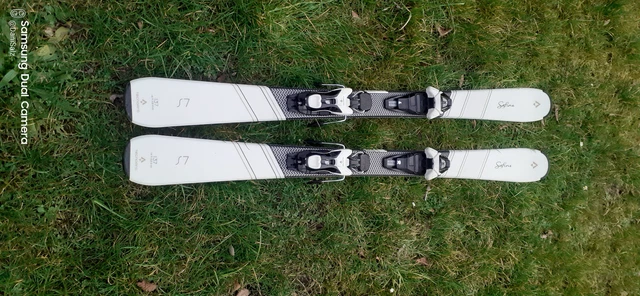 Tecnopro, Safine - Skier Mädchen/Damen Abfahrt, gut erhalten, da nur 1x gefahren