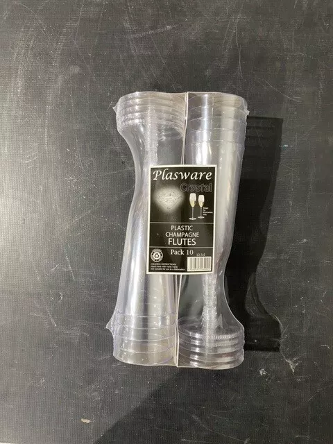 50 x Disposable Clear Plastic Champagne Flutes